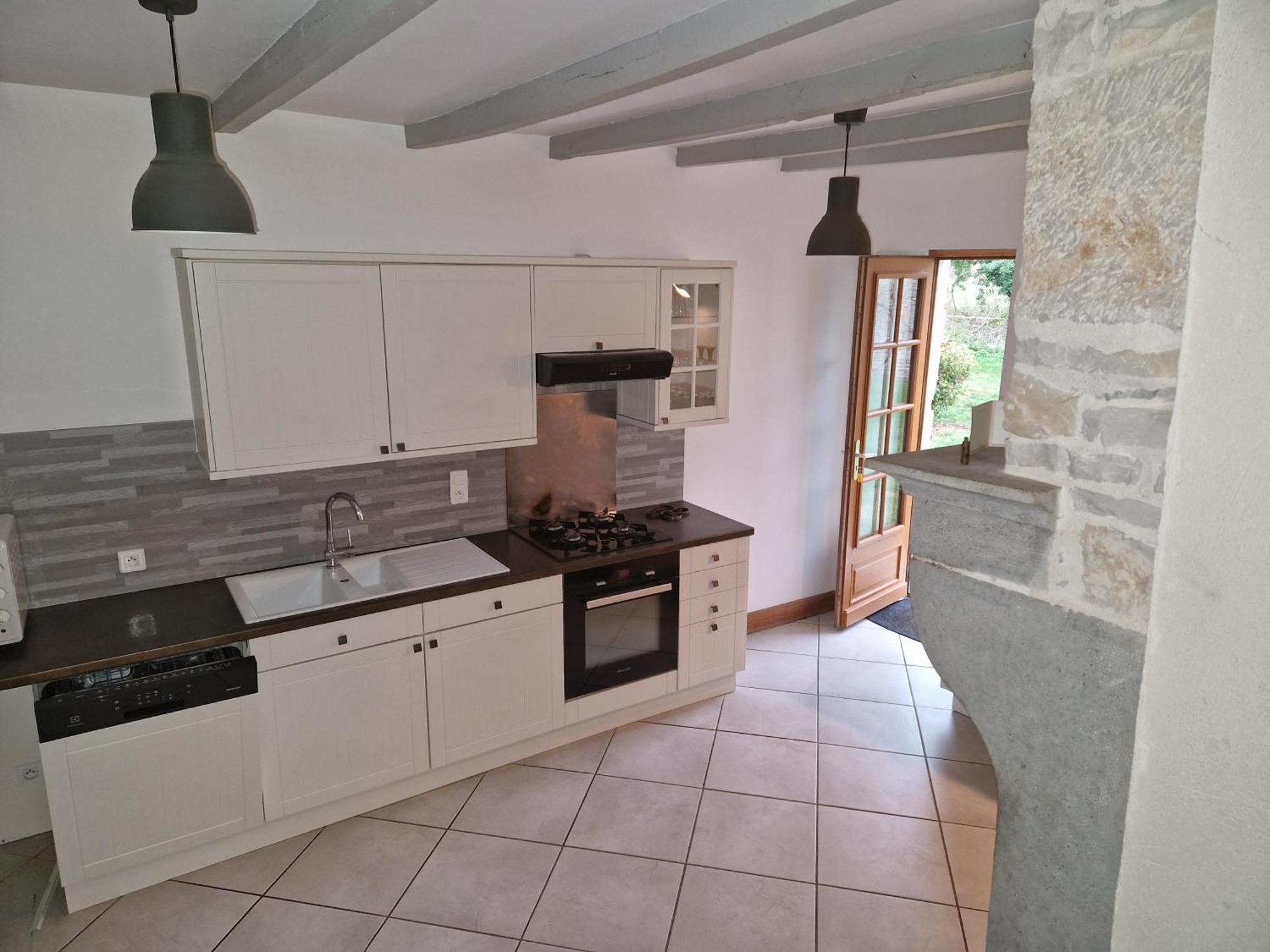 Gite Les Frenes Avec Pre Dans Joli Hameau Vermenton Esterno foto